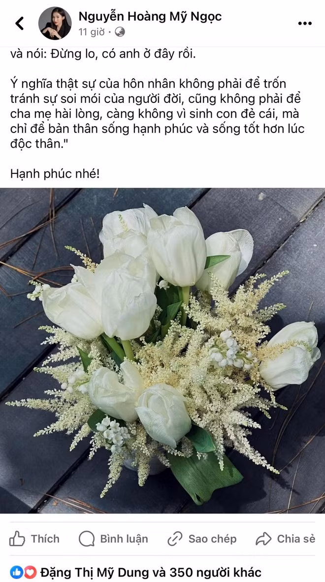Trên mạng xuất hiện chỉ xuất hiện hình ảnh hậu trường về lễ đính hôn của Midu.