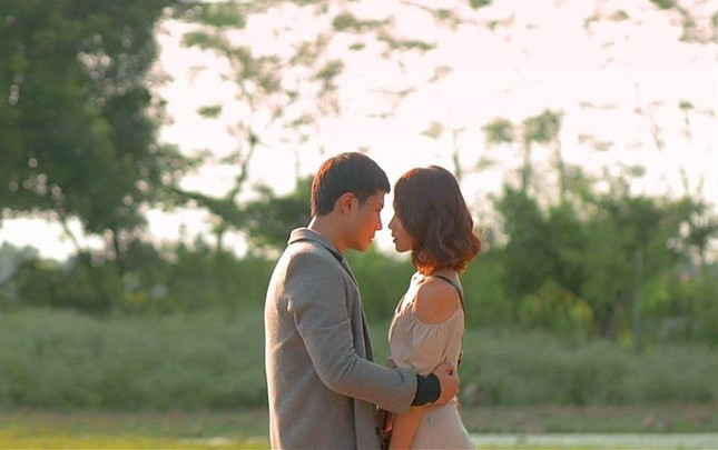 Thanh Sơn từng mặc đồ mùa Đông khi đóng 11 Tháng 5 Ngày Thanh Sơn từng mặc đồ mùa Đông khi đóng 11 Tháng 5 Ngày