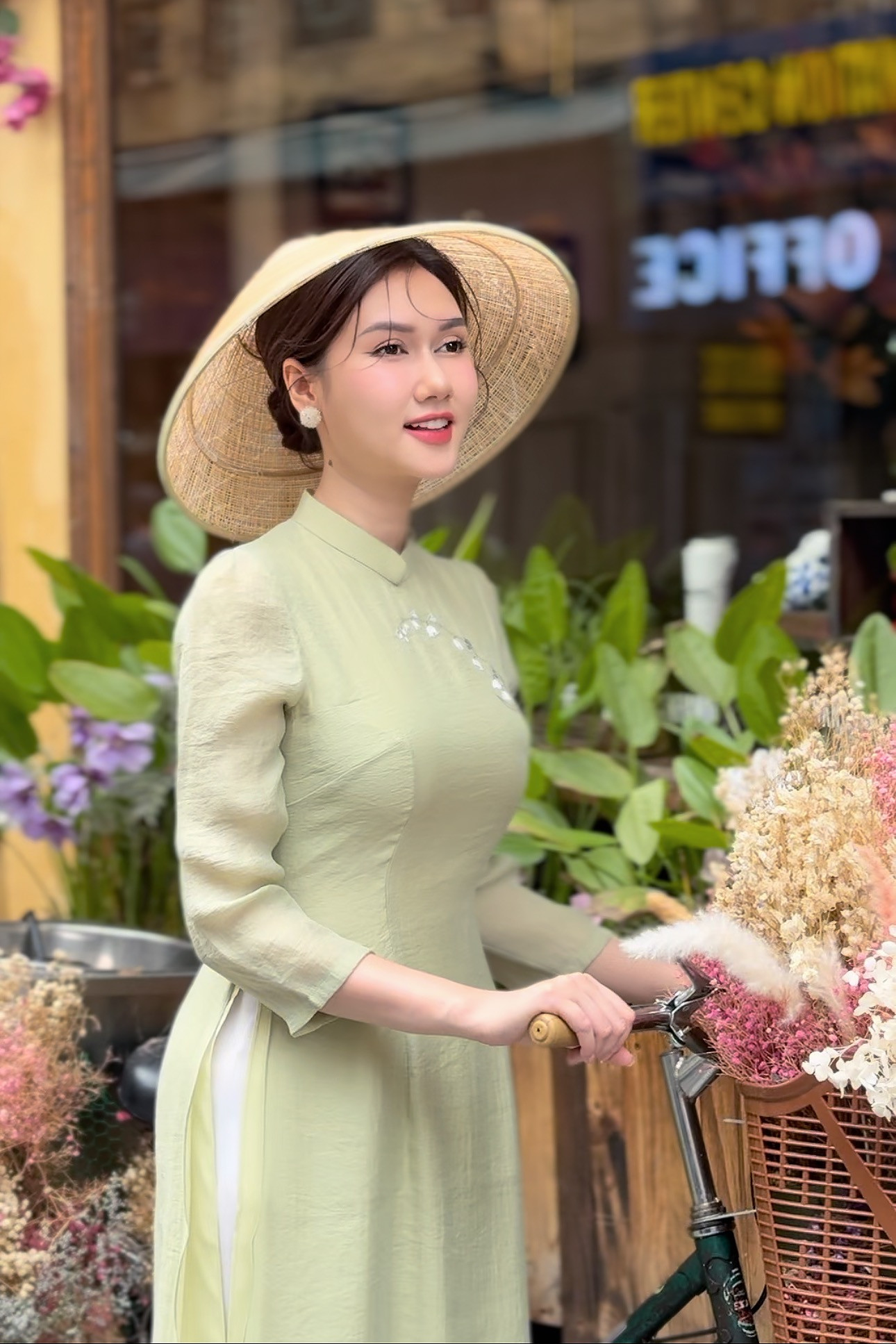 Hương Giang và Đình Tú đã chia tay được hơn 2 năm.