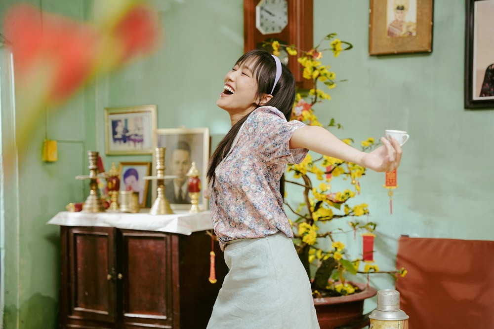 Kỹ năng ca hát của Diệu Nhi đã tiến bộ nhiều, không còn là "thánh phá hit" như xưa. Kỹ năng ca hát của Diệu Nhi đã tiến bộ nhiều, không còn là "thánh phá hit" như xưa.