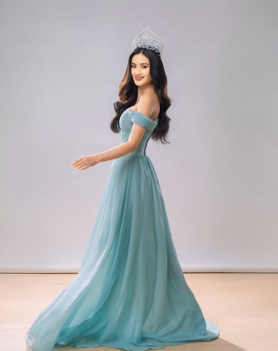 Cô chuẩn bị về Việt Nam để sẵn sàng tham gia Miss World 2025.