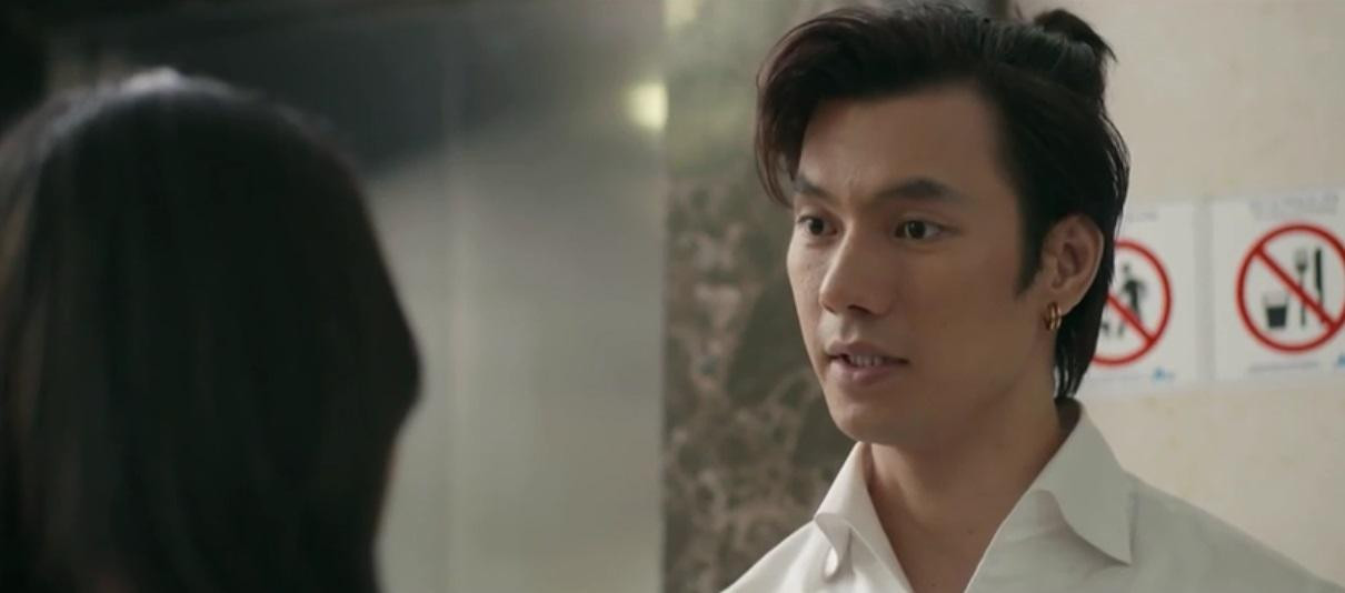 Tuấn Khang ra tay ngăn cản nhưng liệu có thành công?