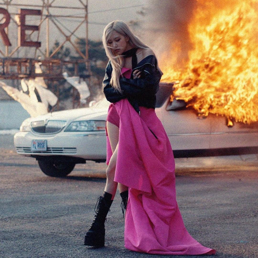 MV solo của Rosé quay đúng giữa mùa Đông MV solo của Rosé quay đúng giữa mùa Đông