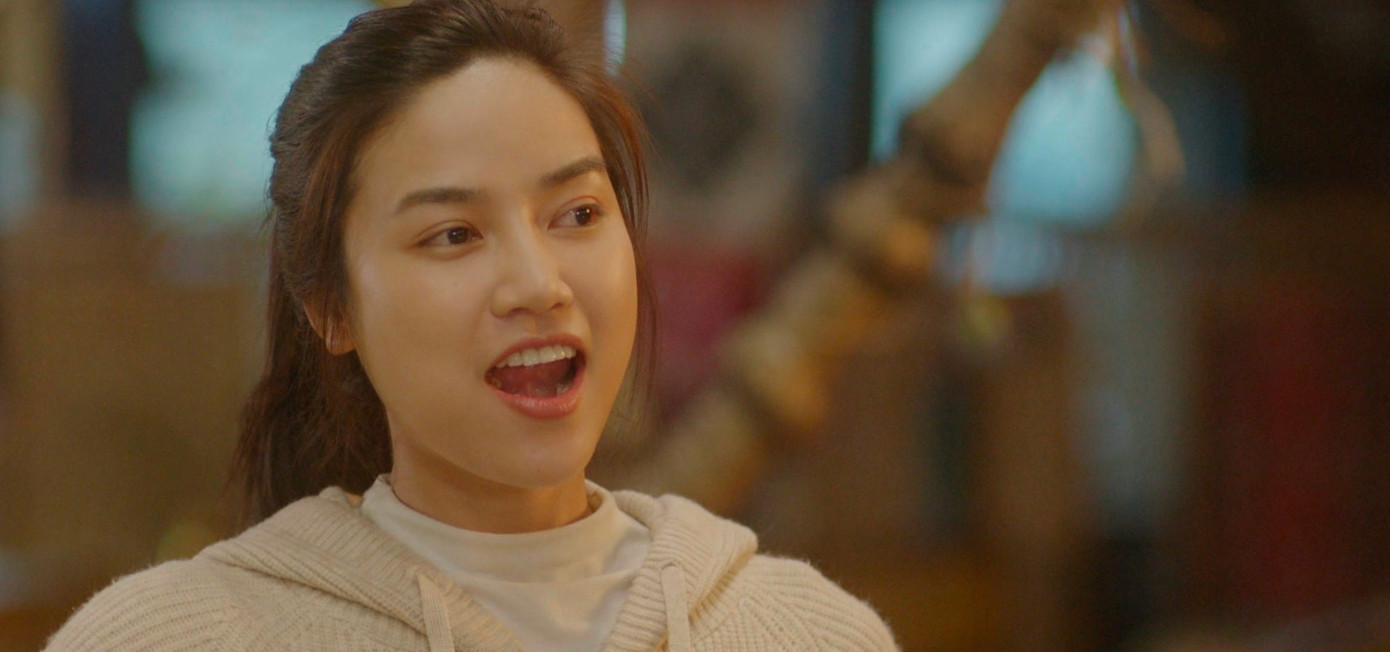 Phương ghi điểm nhờ tính cách hồn nhiên, lạc quan. Phương ghi điểm nhờ tính cách hồn nhiên, lạc quan.