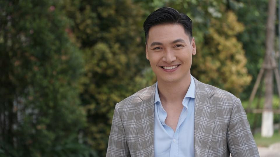 Hai vai diễn trái ngược của Mạnh Trường trong năm 2021