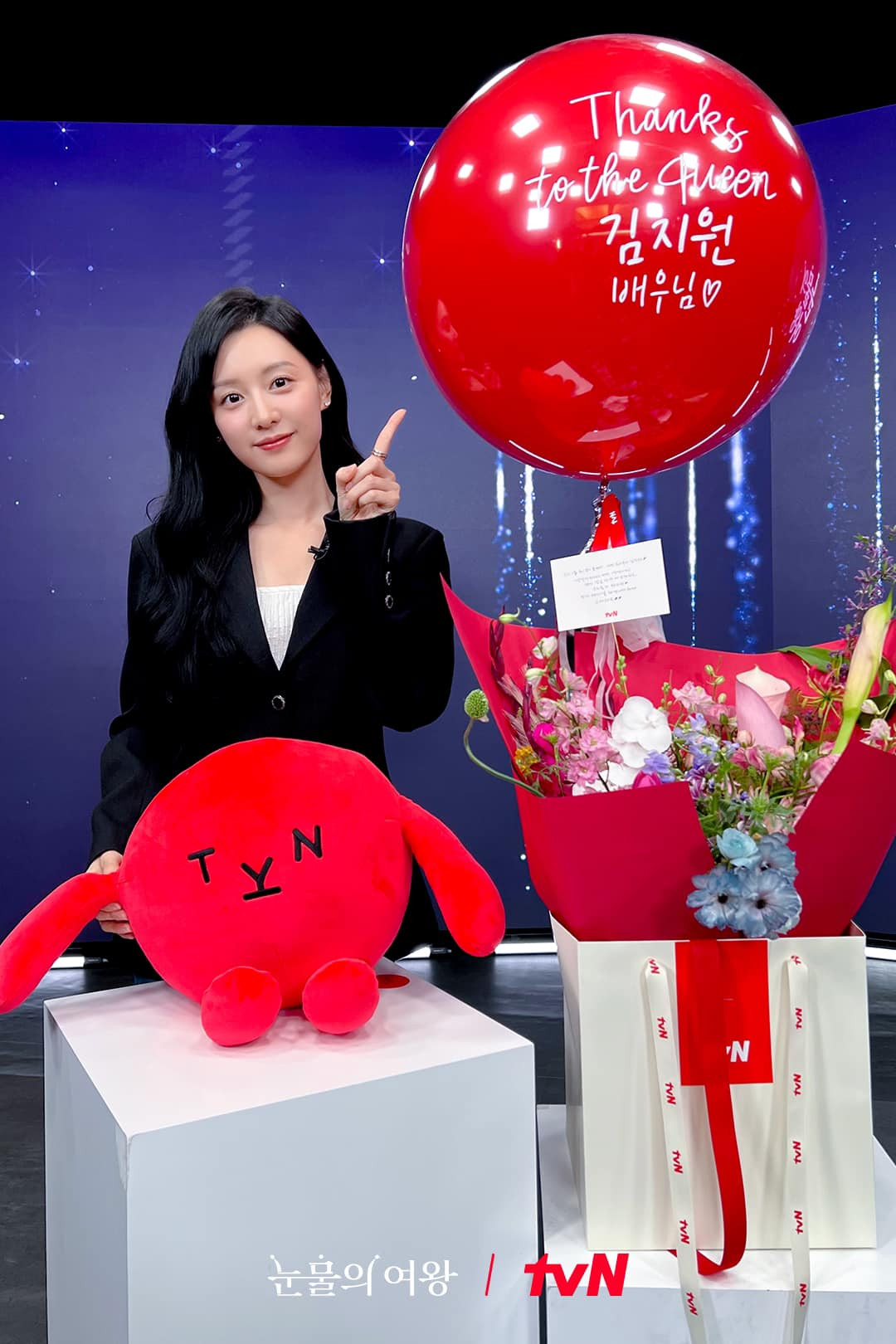 Cặp đôi tươi tắn khi ghi hình tập đặc biệt. Cặp đôi tươi tắn khi ghi hình tập đặc biệt.