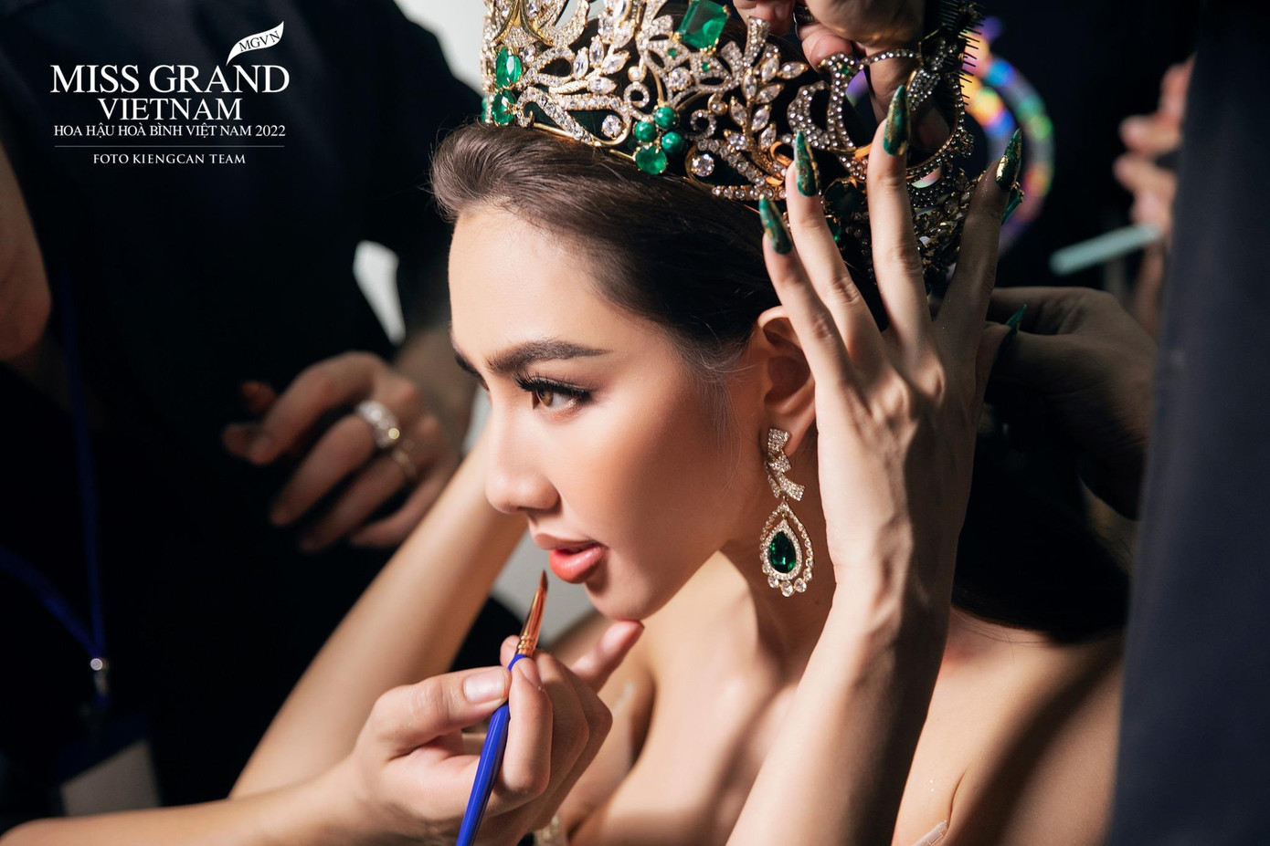 Khán giả cho rằng Thùy Tiên may mắn khi đăng quang vào năm ngoái