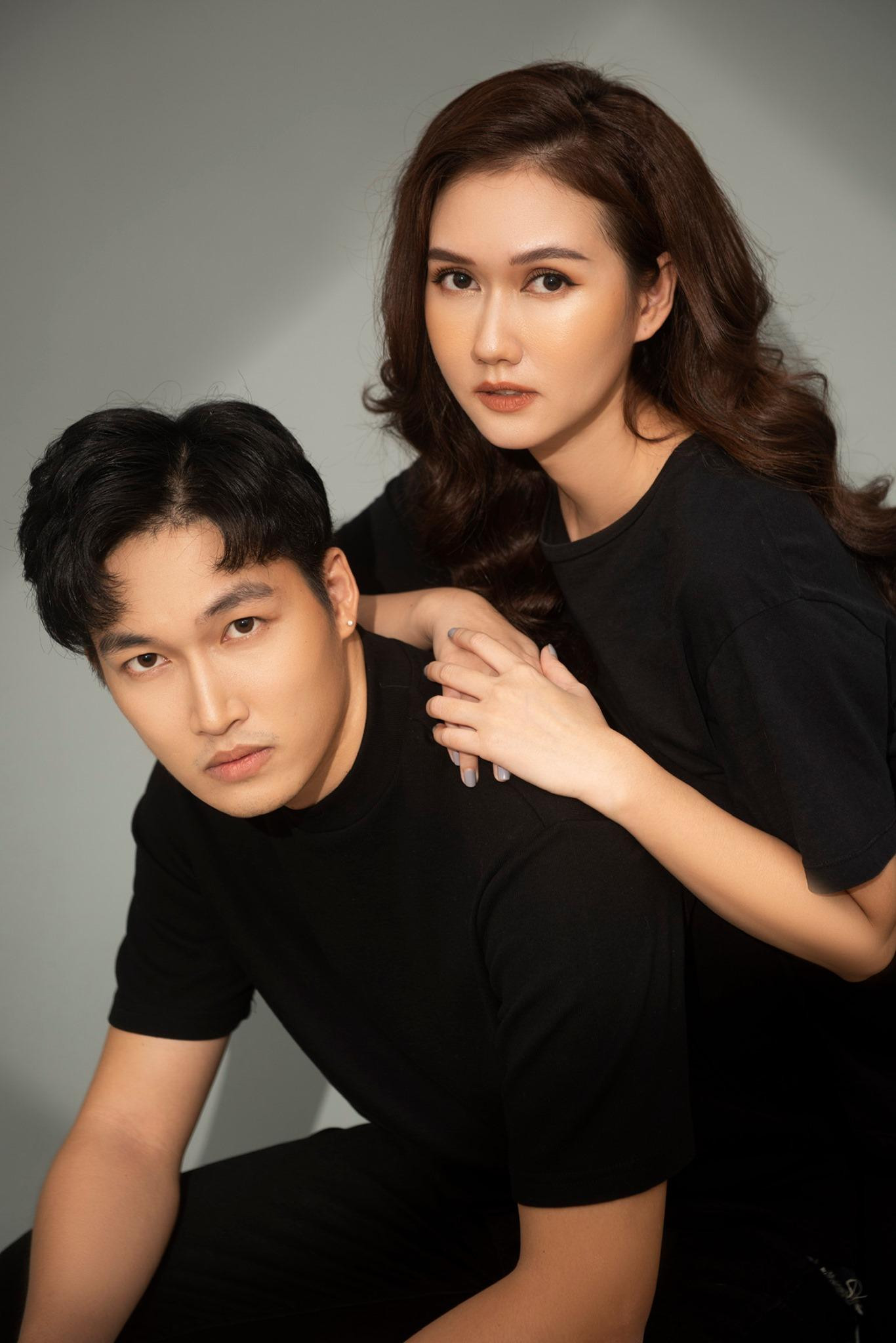 Đình Tú và Hương Giang đã hẹn hò được 5 năm Đình Tú và Hương Giang đã hẹn hò được 5 năm