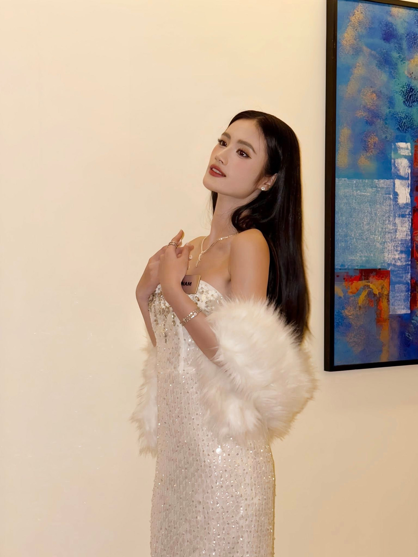 Hoa hậu Ý Nhi sẽ phải cố gắng hơn nữa để vào được Top 40.