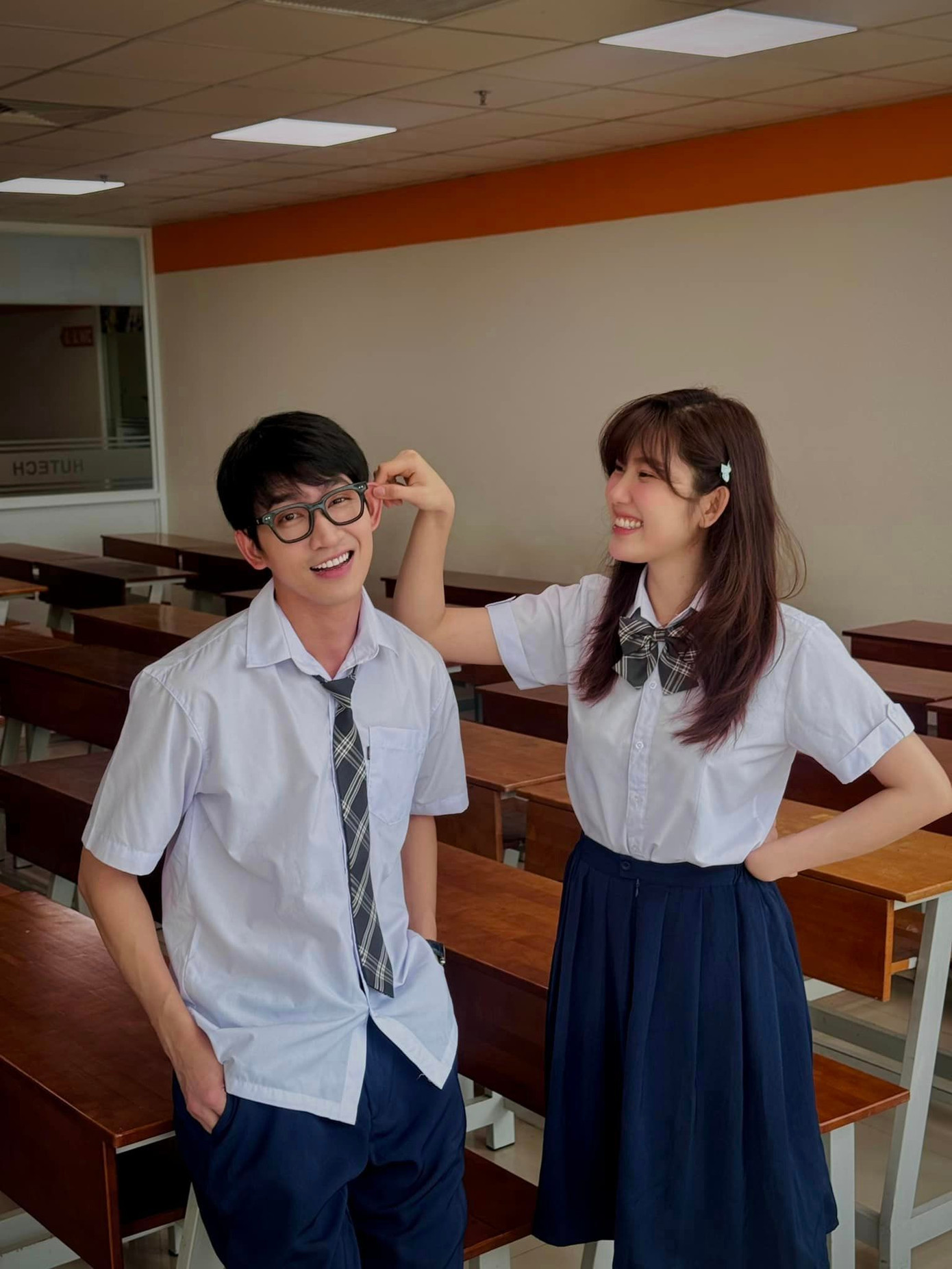 Võ Cảnh, Thúy Ngân vướng tin đồn hẹn hò từ mấy tháng nay Võ Cảnh, Thúy Ngân vướng tin đồn hẹn hò từ mấy tháng nay