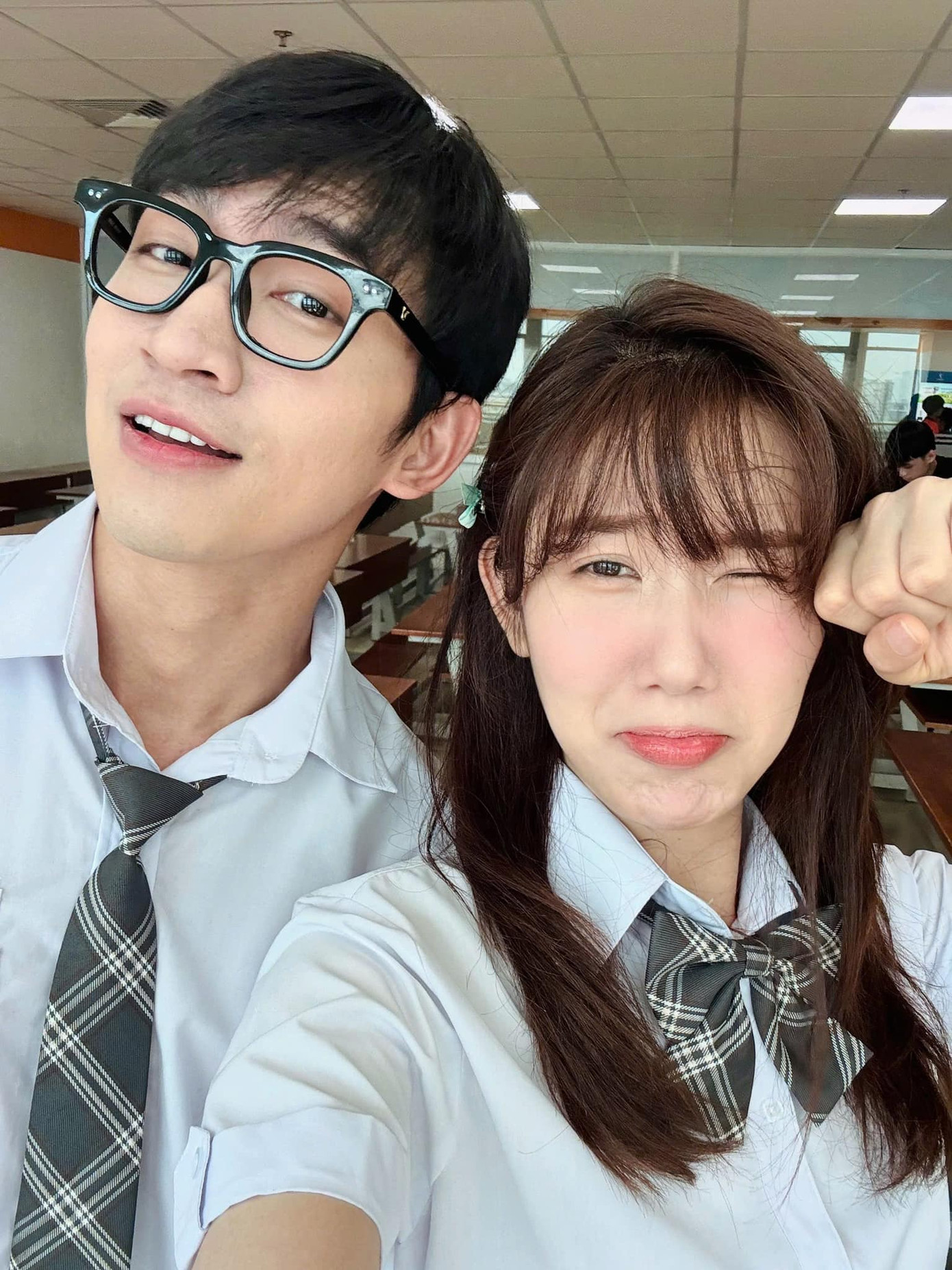 Võ Cảnh, Thúy Ngân vướng tin đồn hẹn hò từ mấy tháng nay Võ Cảnh, Thúy Ngân vướng tin đồn hẹn hò từ mấy tháng nay