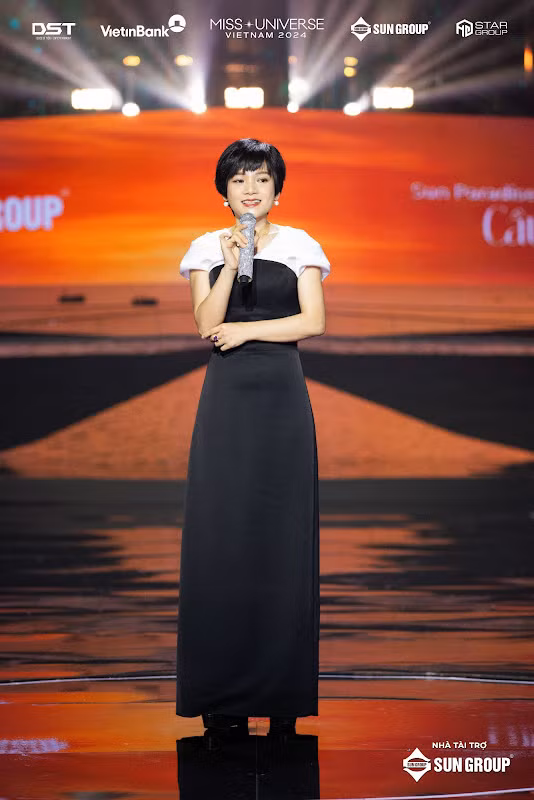 Bà Đồng Ngọc Ánh - Phó tổng Giám đốc tập đoàn Sun Group cũng có màn phát biểu ngắn trước khi các phần thi chính thức diễn ra. Được biết tập đoàn Sun Group là nhà tài trợ chính của chương trình năm nay.