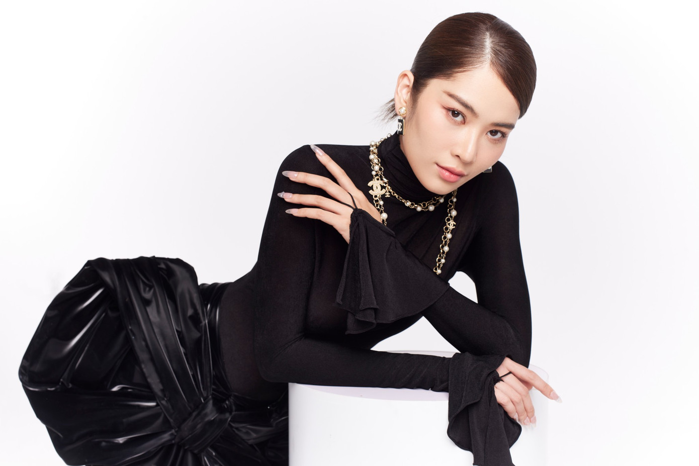 Cô tung nhiều bộ ảnh đẹp trước đêm Chung kết. Cô tung nhiều bộ ảnh đẹp trước đêm Chung kết.