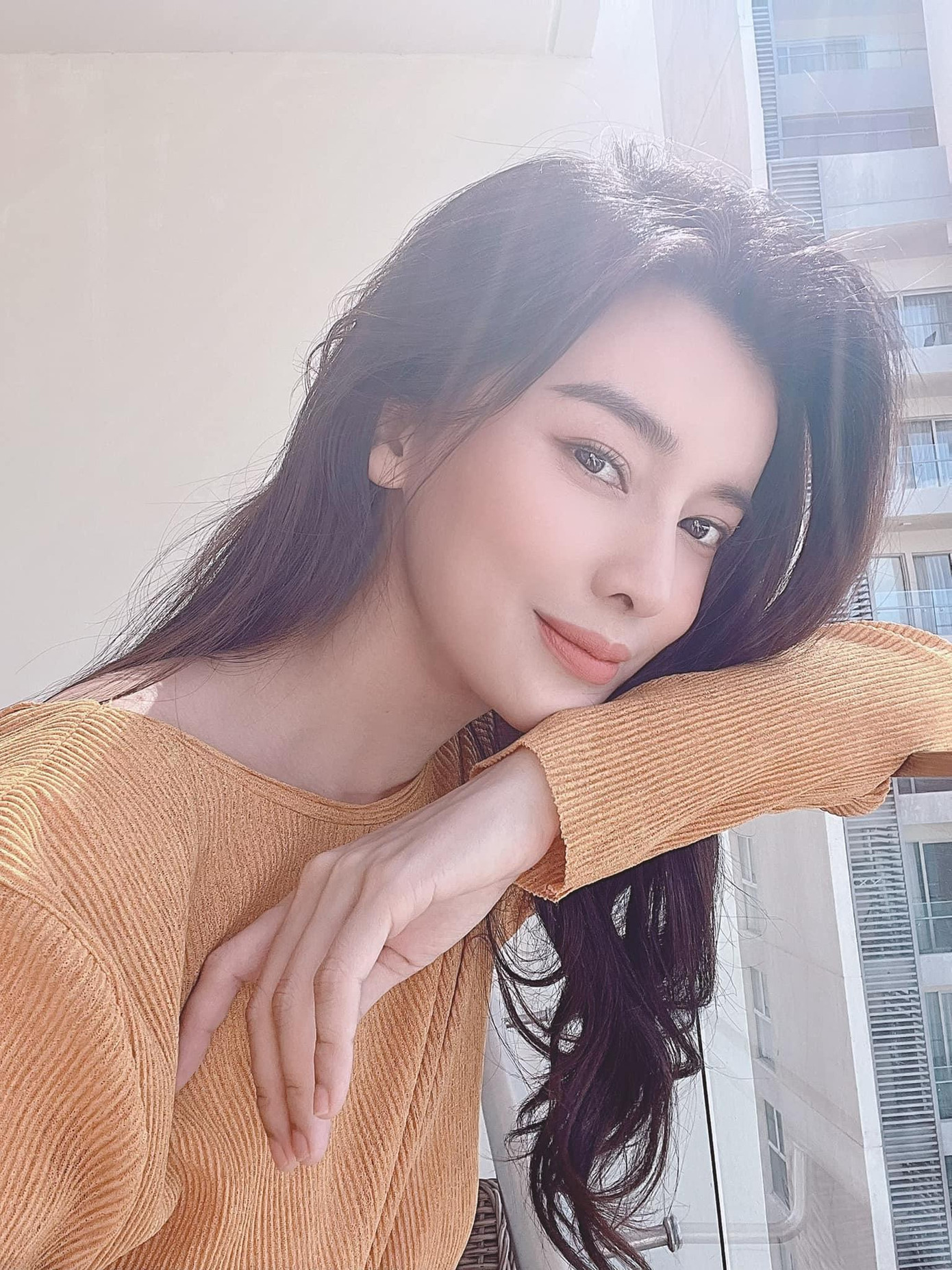 Cao Thái Hà đã có vai chính đầu tiên ở "vũ trụ phim VTV" Cao Thái Hà đã có vai chính đầu tiên ở "vũ trụ phim VTV"