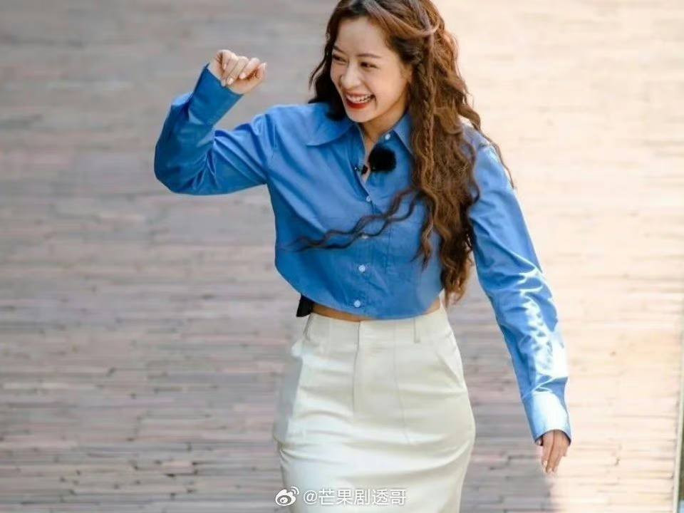 Chi Pu đang tham gia show thực tế khác về ẩm thực. Chi Pu đang tham gia show thực tế khác về ẩm thực.