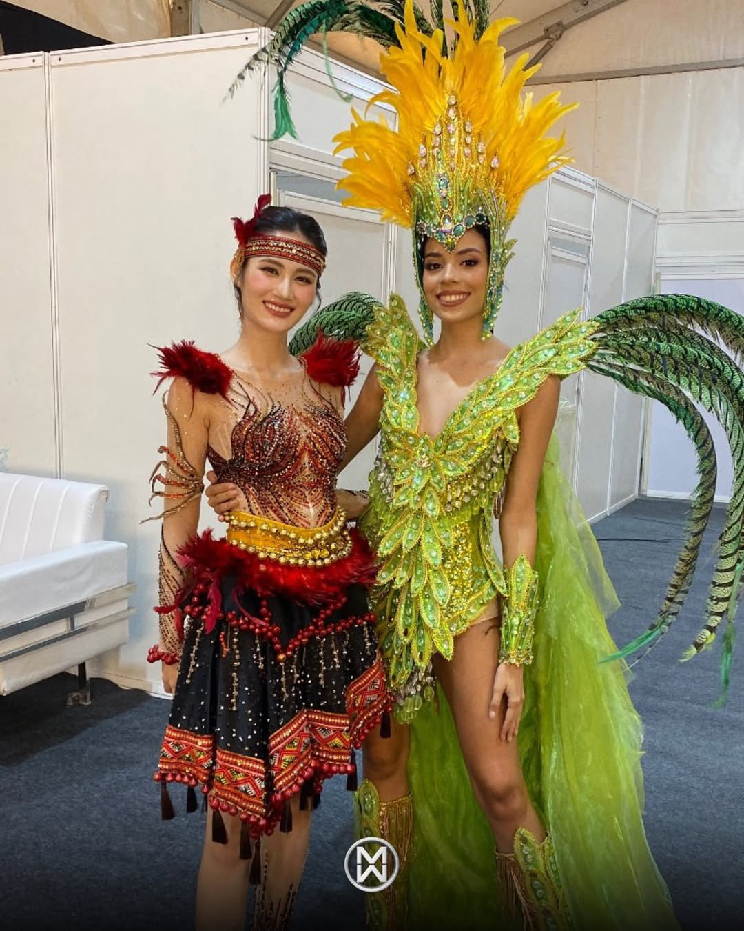 Trong loạt ảnh đêm khai mạc Miss World 2025, Ý Nhi đã "trở lại bình thường". Trong loạt ảnh đêm khai mạc Miss World 2025, Ý Nhi đã "trở lại bình thường".