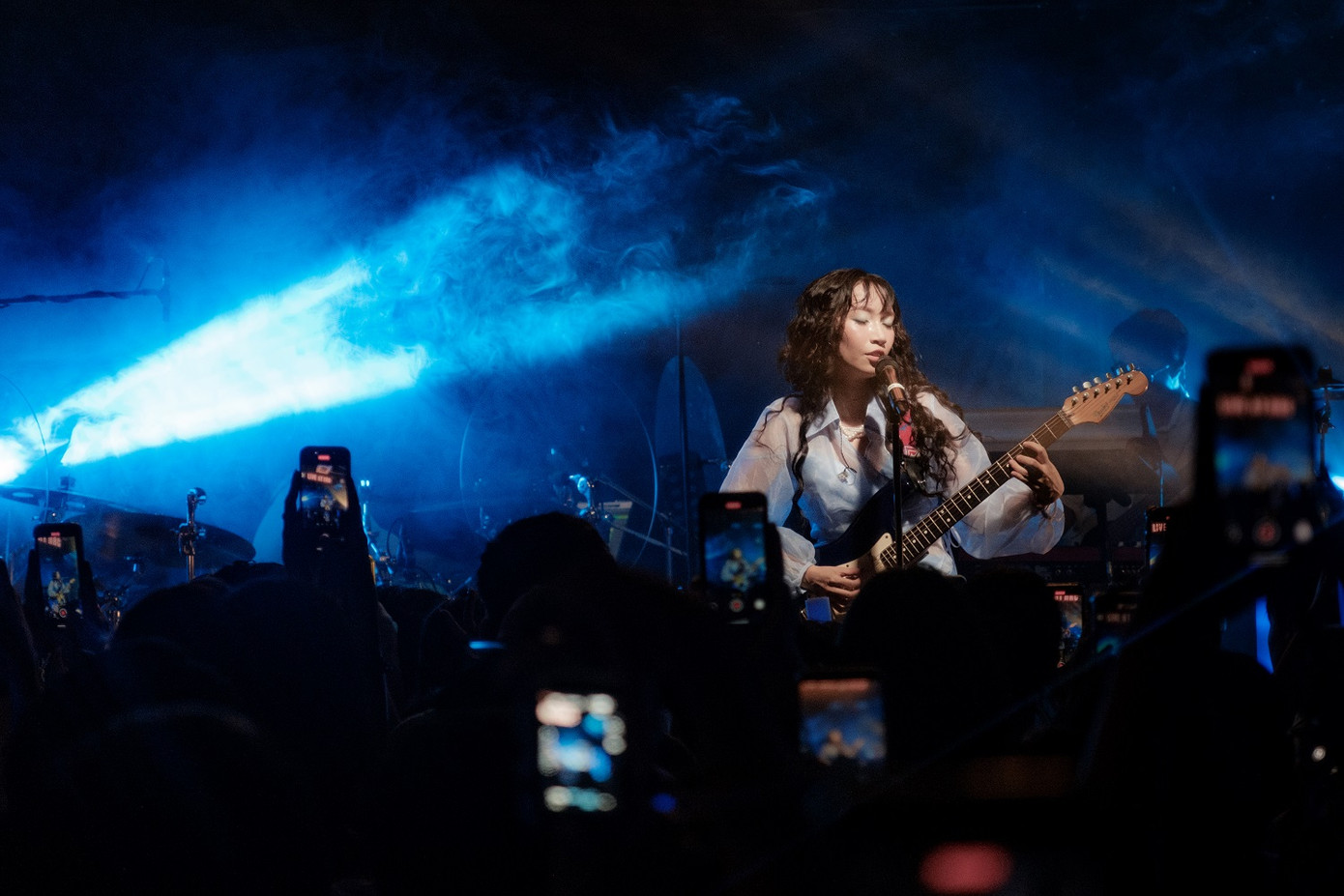 Mỹ Anh vừa tổ chức đêm nhạc giới thiệu các ca khúc mới. Mỹ Anh vừa tổ chức đêm nhạc giới thiệu các ca khúc mới.