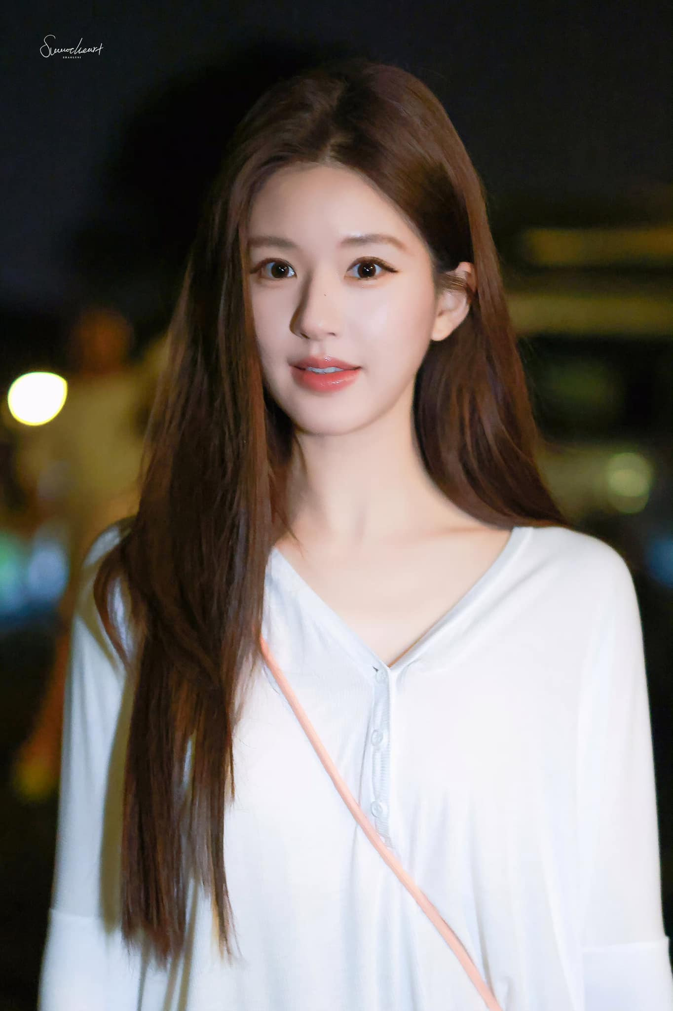 Nữ diễn viên đầu tư mạnh cho tạo hình nhân vật. Nữ diễn viên đầu tư mạnh cho tạo hình nhân vật.