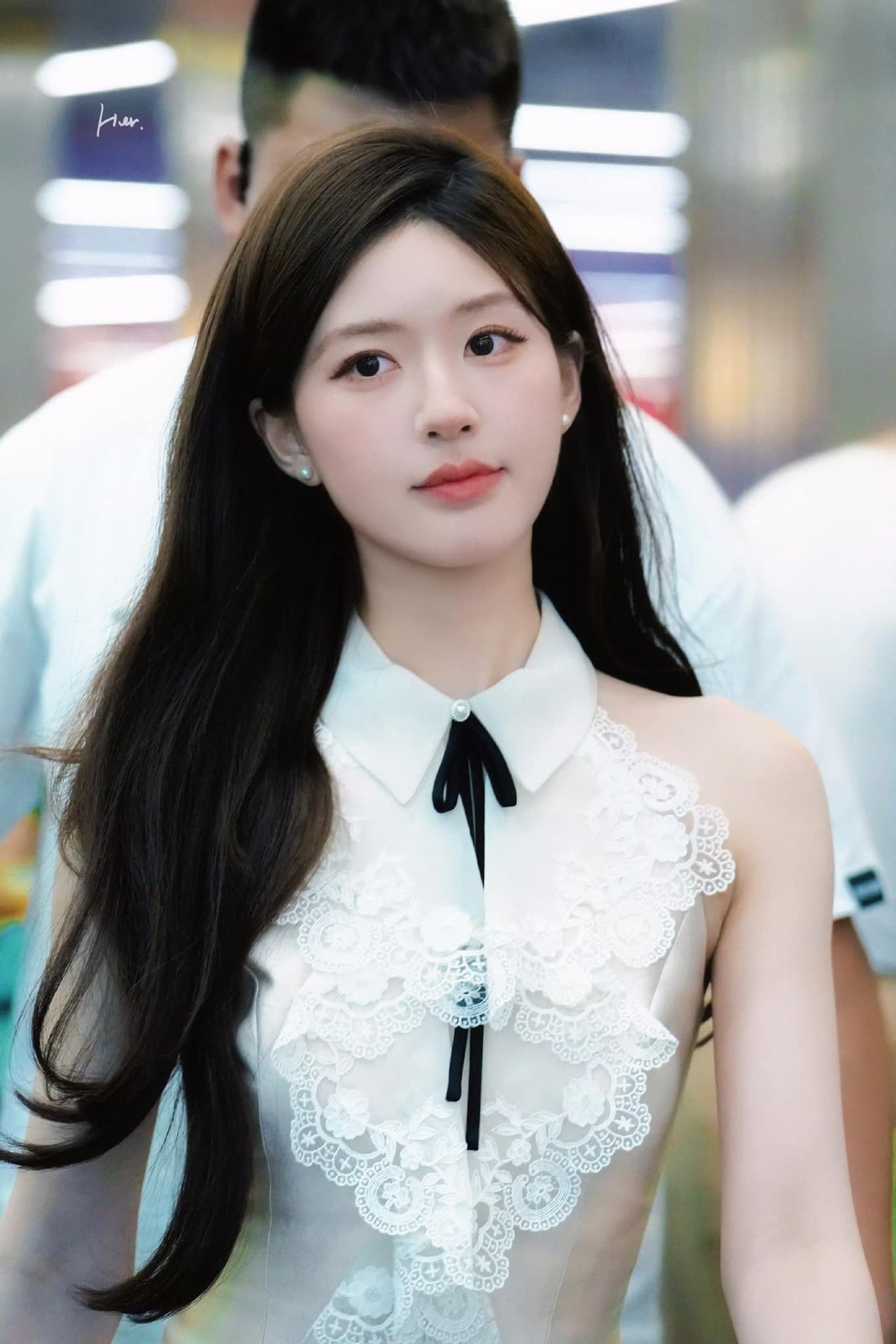 Nữ diễn viên đầu tư mạnh cho tạo hình nhân vật. Nữ diễn viên đầu tư mạnh cho tạo hình nhân vật.