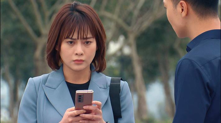 Quá xấu hổ tủi nhục, Nam đành chia tay Long Quá xấu hổ tủi nhục, Nam đành chia tay Long