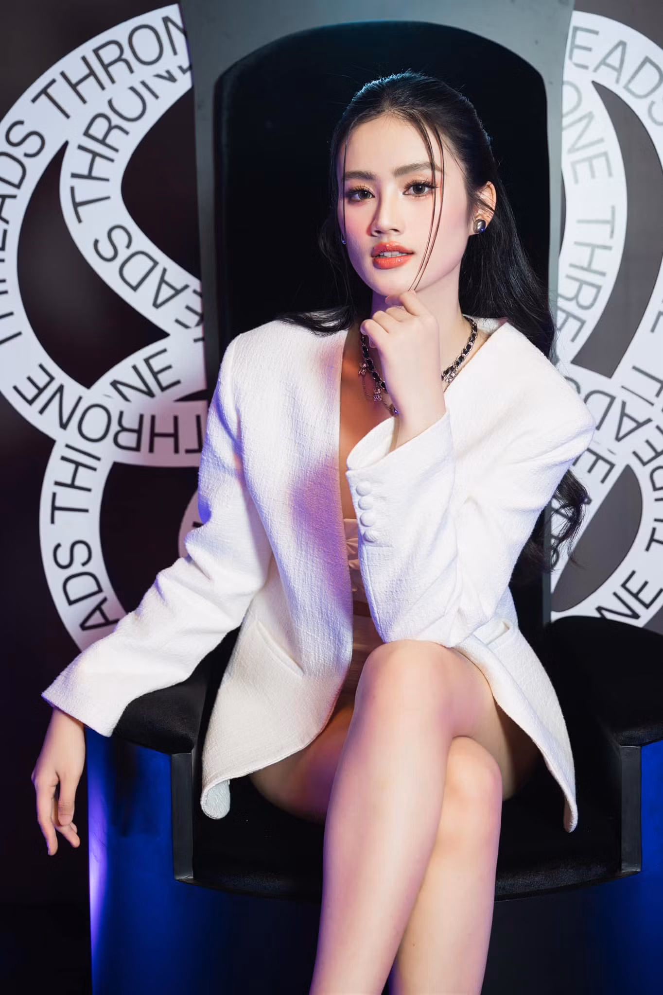Hoa hậu Ý Nhi có thứ hạng chưa được tốt lắm trong bảng dự đoán.