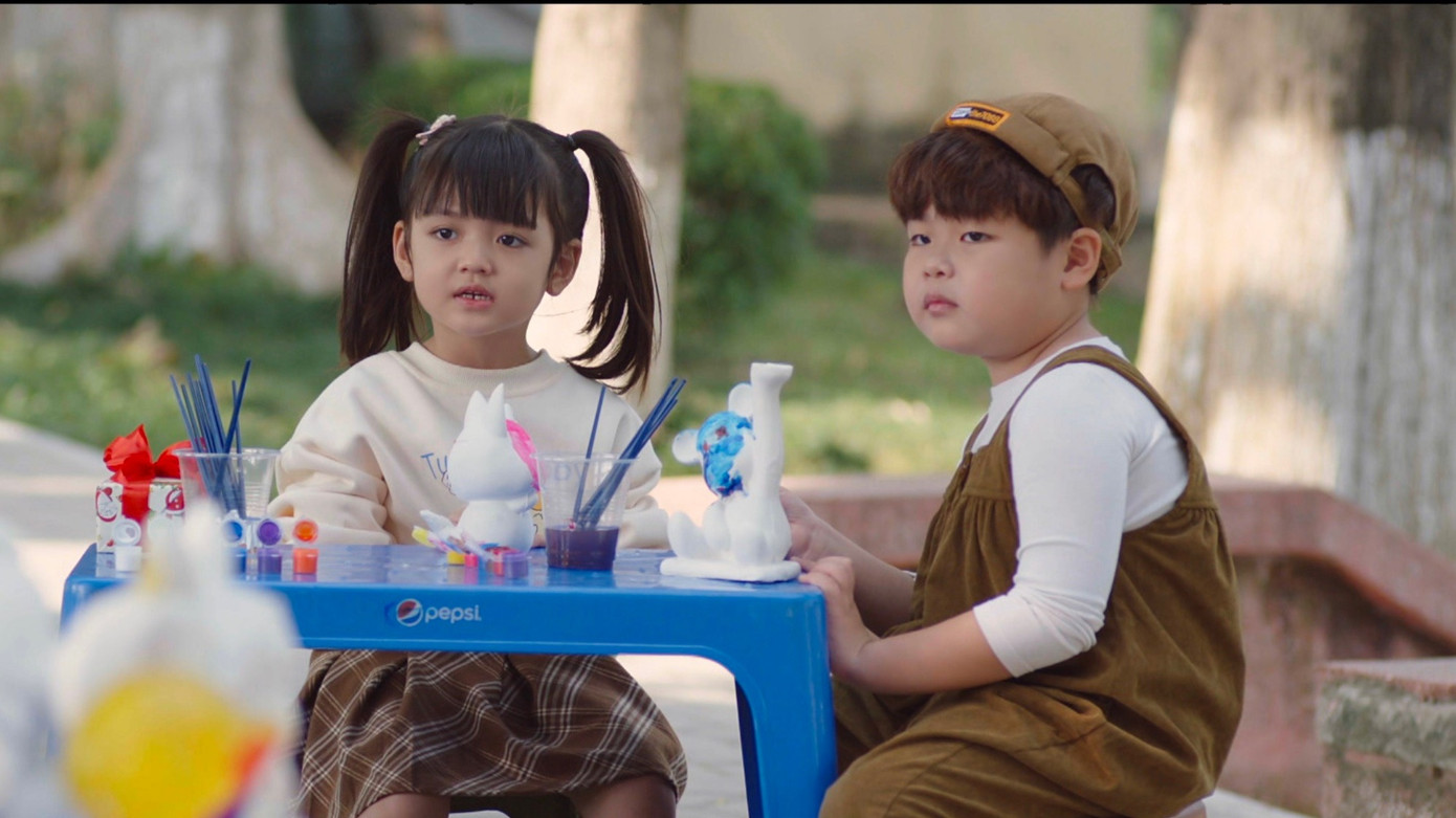 Hai nhân vật nhí là điểm sáng của phim Đừng Làm Mẹ Cáu. Hai nhân vật nhí là điểm sáng của phim Đừng Làm Mẹ Cáu.