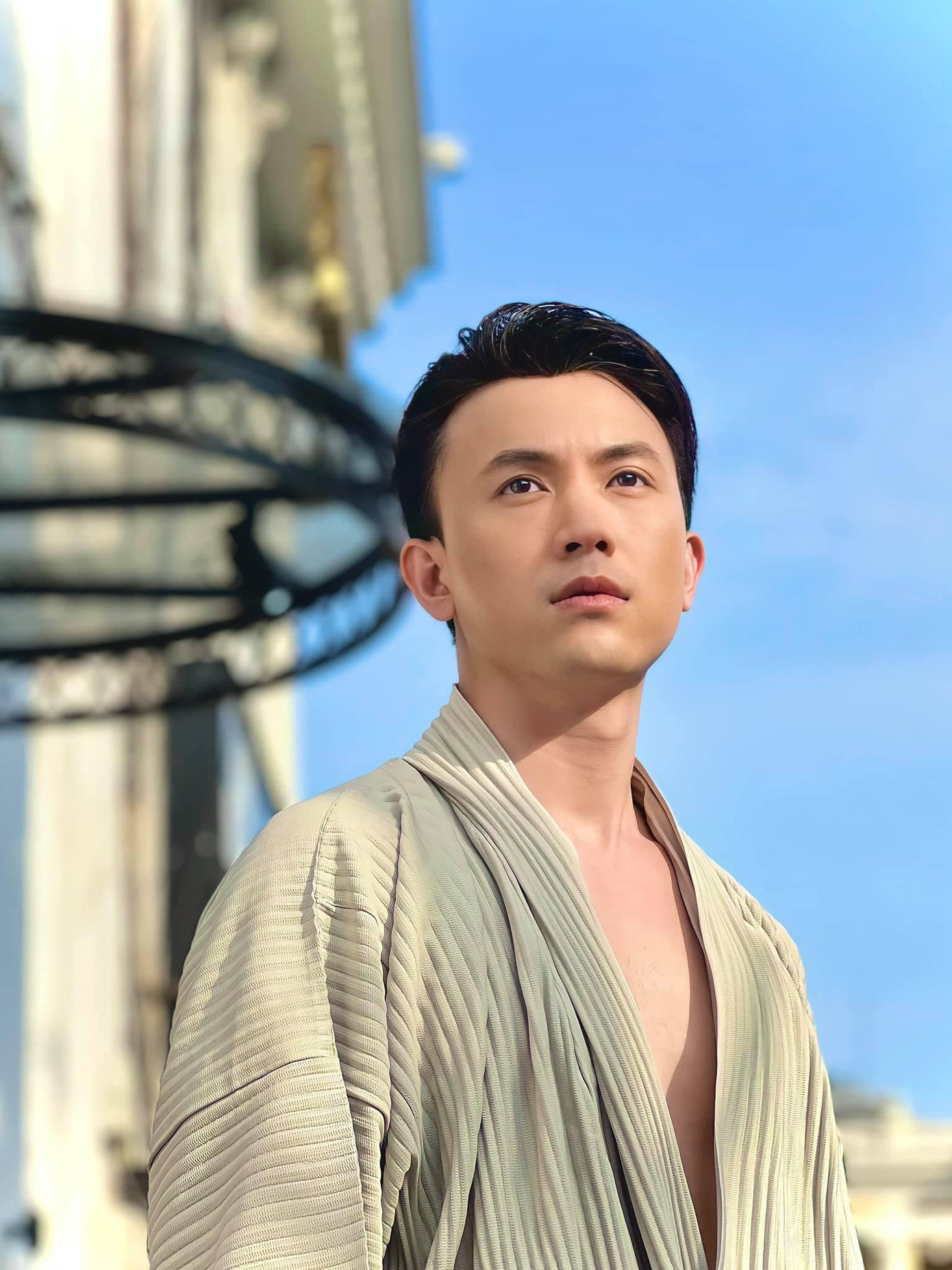 Nam diễn viên bất ngờ tham gia show hẹn hò