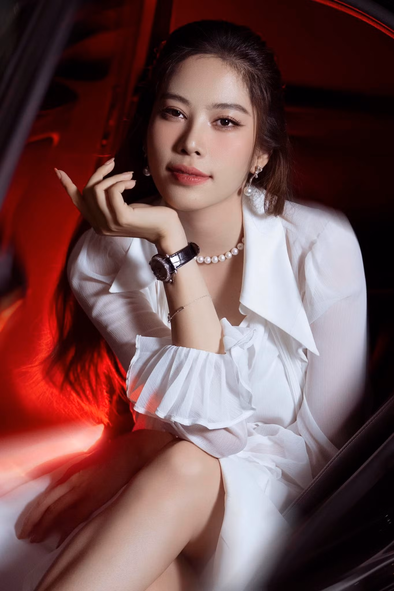 Nam Em vẫn chưa hết rắc rối vì chuyện liên quan đến Bạch Công Khanh