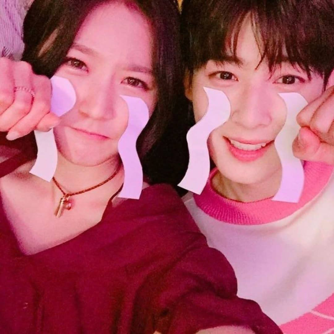 Hai bên từng có nhiều dịp cùng làm việc với nhau. Hai bên từng có nhiều dịp cùng làm việc với nhau.