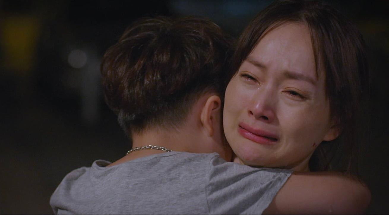 Màn tức mẹ chồng mắng mẹ đẻ của cô khiến bà Nga đổ bệnh