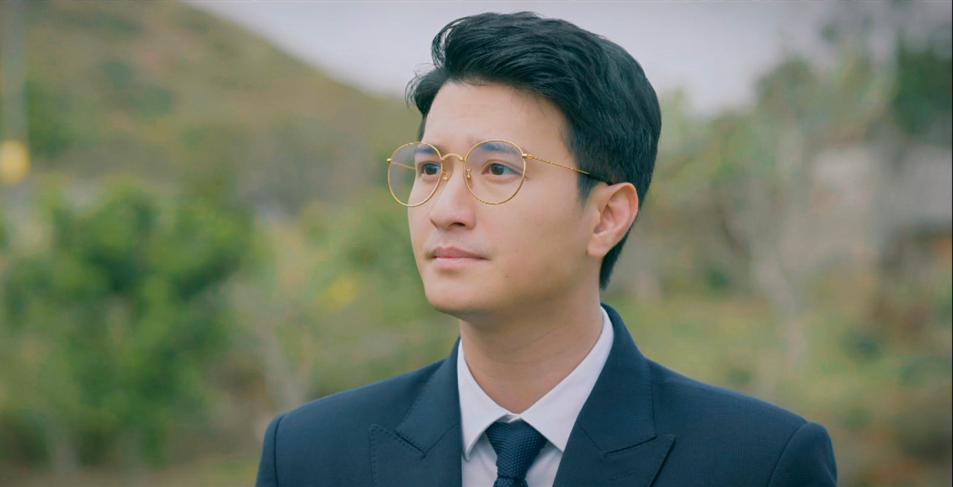 Tạo hình của Huỳnh Anh rất hợp vai nam chính ngôn tình. Tạo hình của Huỳnh Anh rất hợp vai nam chính ngôn tình.