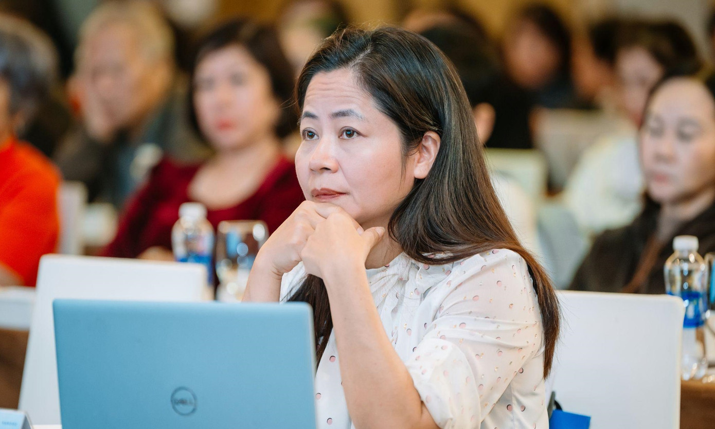 Hình ảnh Tiến sĩ - Dược sĩ Nguyệt Quế tại hội thảo khoa học.