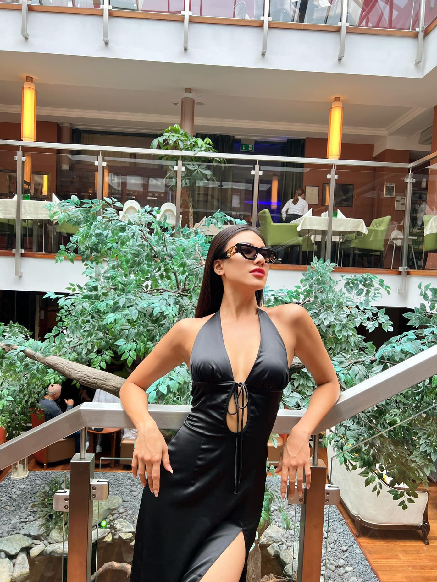 Không lẽ Kim Duyên bị nhầm Doraemon là nhân vật phim Disney? Không lẽ Kim Duyên bị nhầm Doraemon là nhân vật phim Disney?