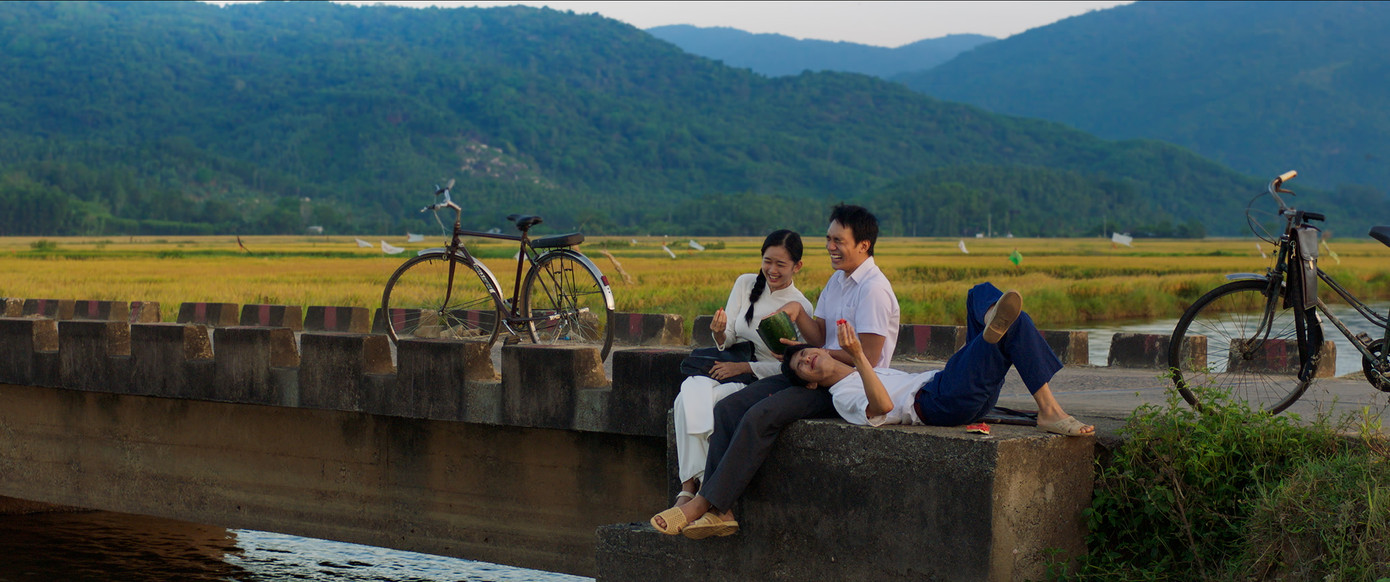 Tình bạn ba người rồi sẽ đi về đâu?