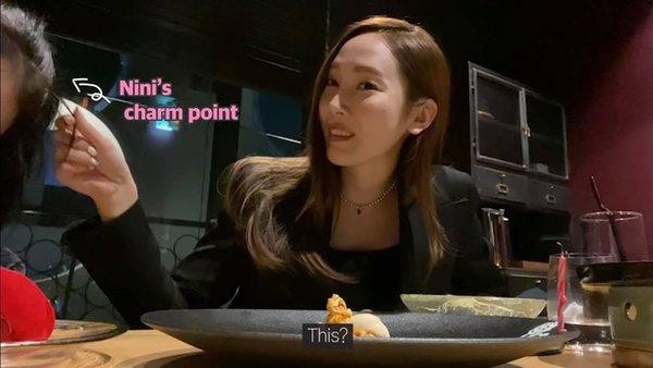 Jennie dự tiệc sinh nhật của Jessica. Jennie dự tiệc sinh nhật của Jessica.