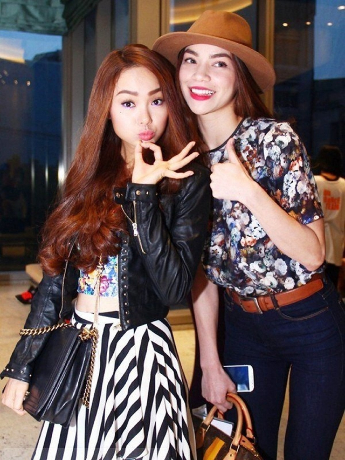 Hồ Ngọc Hà và Minh Hằng đã từng thân thiết cho tới khi gặp mâu thuẫn. Hồ Ngọc Hà và Minh Hằng đã từng thân thiết cho tới khi gặp mâu thuẫn.