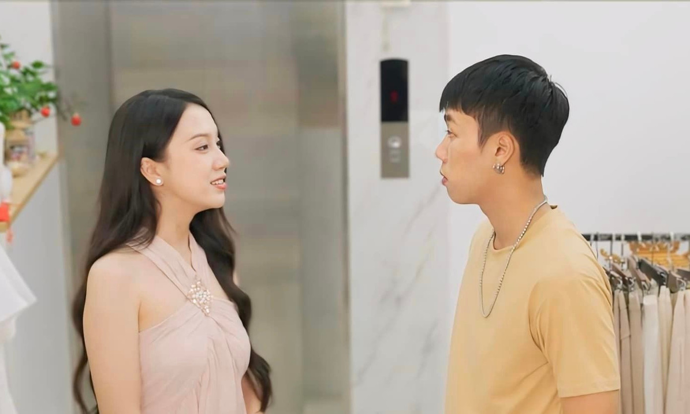 Long Vũ và Thùy Dương cũng ngày càng thân thiết.