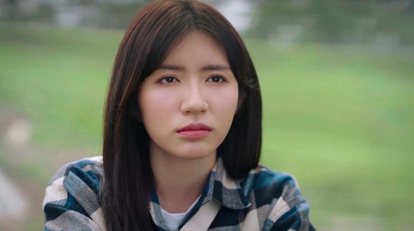 Vai Xuân bị mất tiền ngay từ tập đầu tiên. Vai Xuân bị mất tiền ngay từ tập đầu tiên.