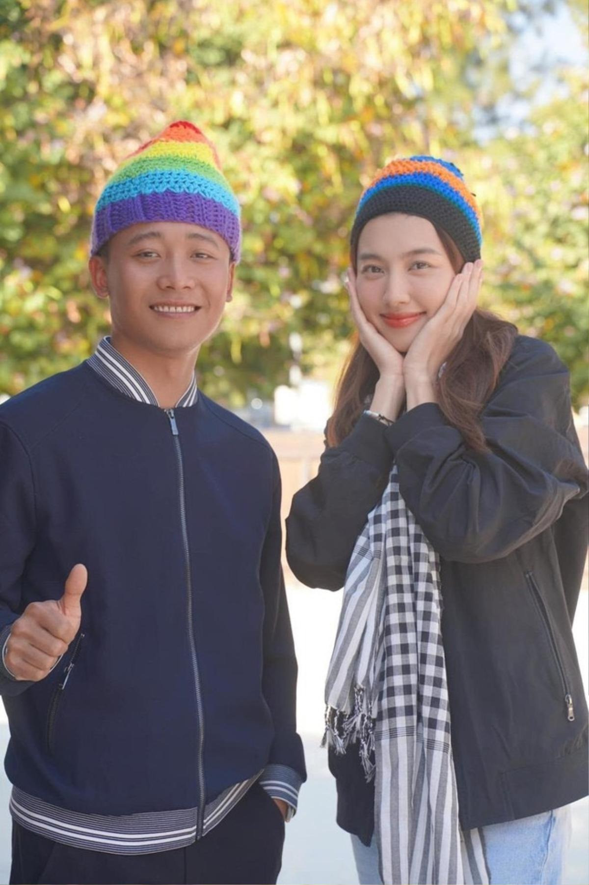 Sau này, Thùy Tiên và Quang Linh sẽ vẫn làm việc chung vì cả hai ê-kíp đều quý mến, hợp tính nhau nhưng tất nhiên không có chuyện hẹn hò. Sau này, Thùy Tiên và Quang Linh sẽ vẫn làm việc chung vì cả hai ê-kíp đều quý mến, hợp tính nhau nhưng tất nhiên không có chuyện hẹn hò.