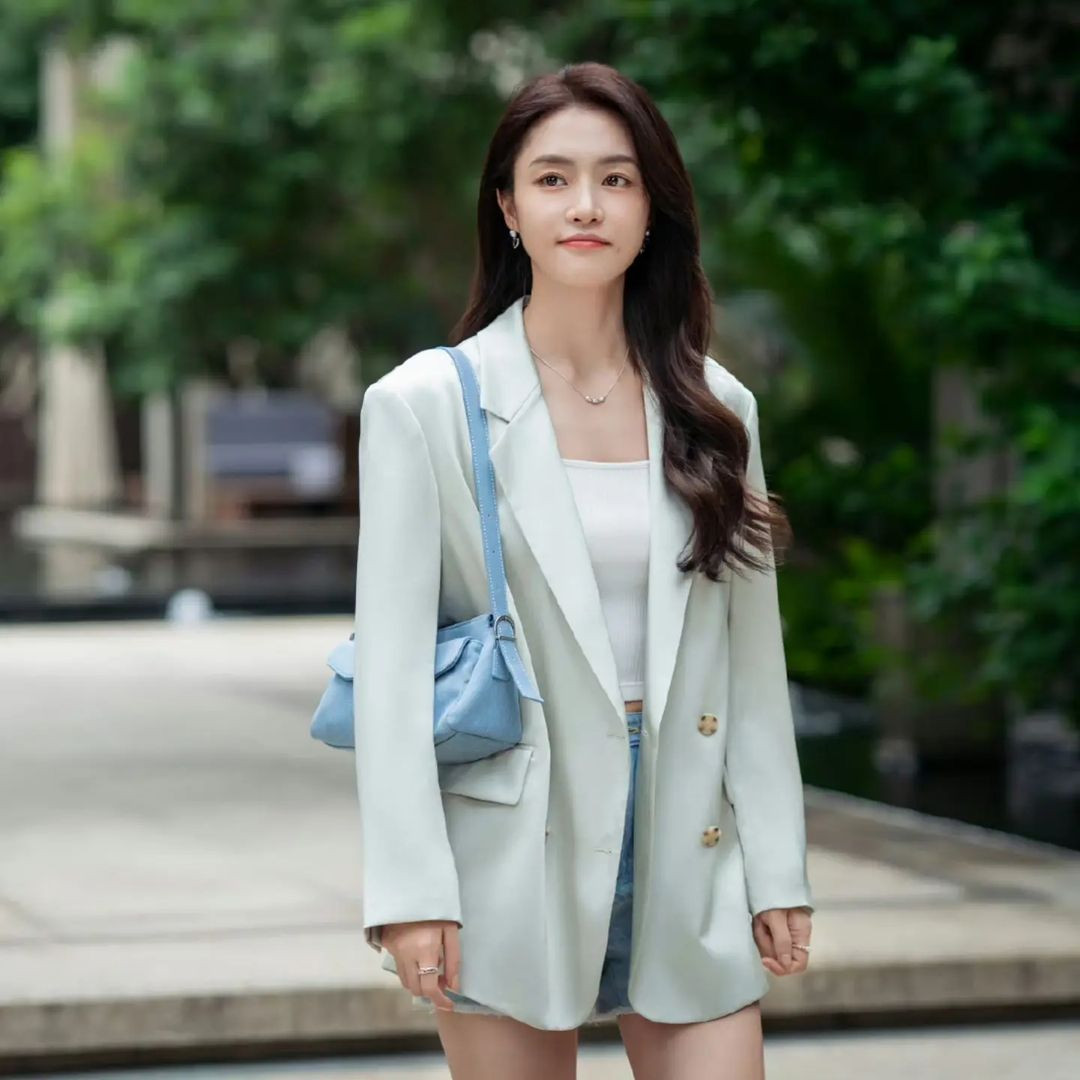 Hàn Tô thông minh sắc sảo cũng chẳng thể có được tình yêu suôn sẻ.