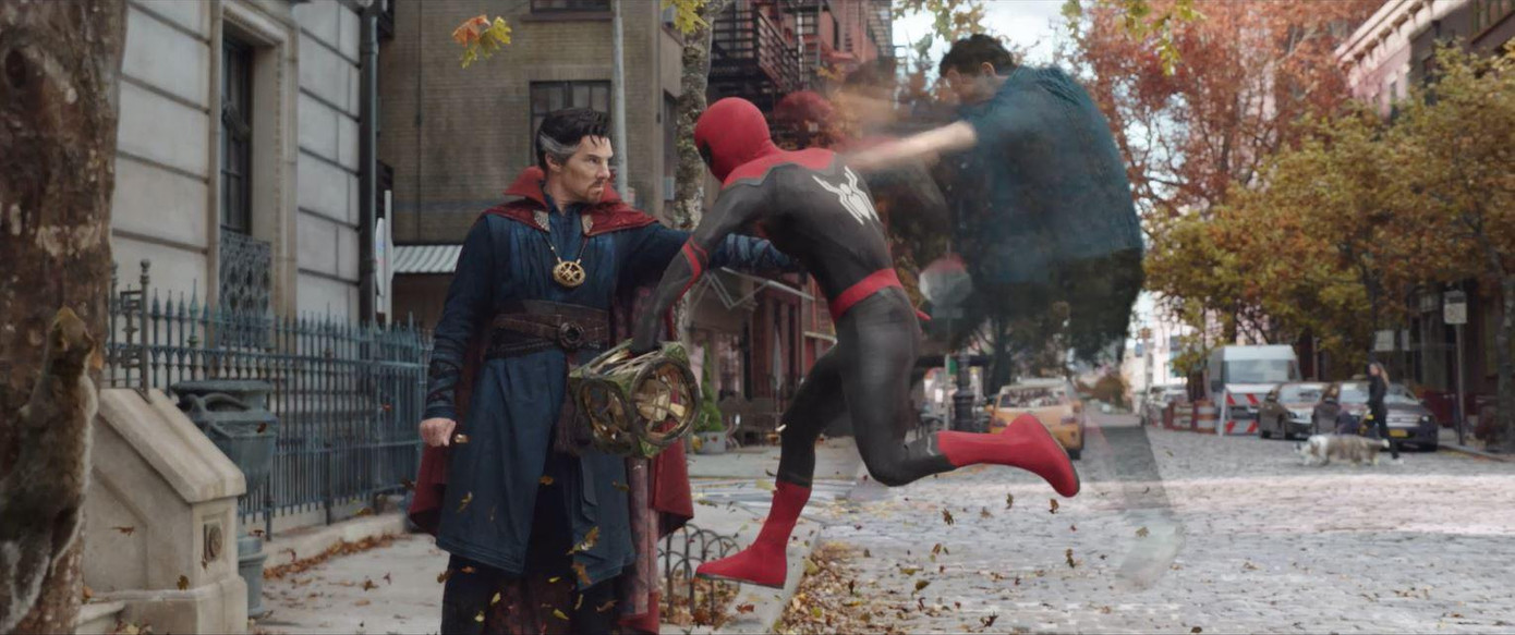 Spider-Man: No Way Home có sự xuất hiện của Doctor Strange. Spider-Man: No Way Home có sự xuất hiện của Doctor Strange.