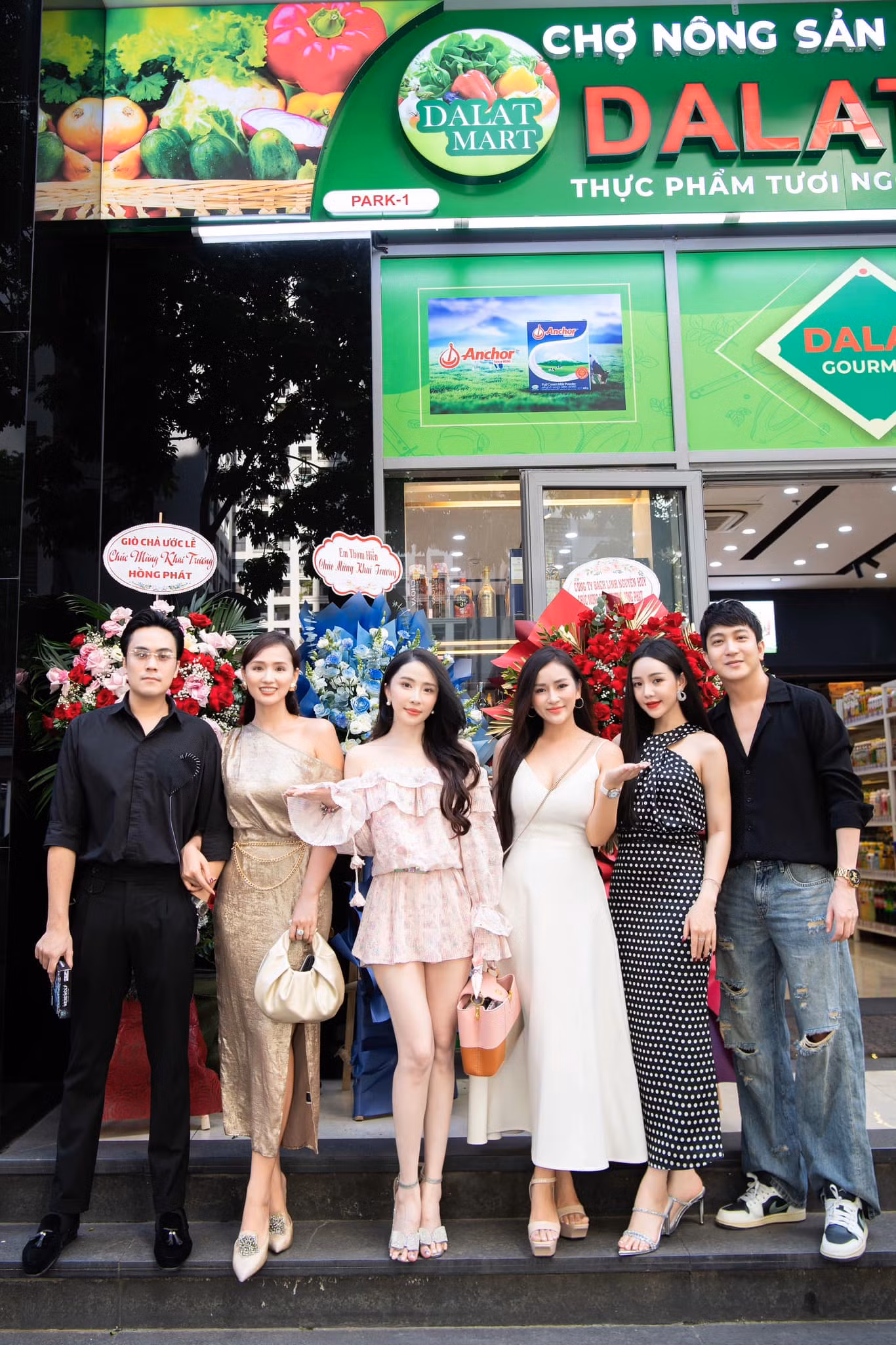 Nhóm bạn đình đám gồm toàn diễn viên VTV.