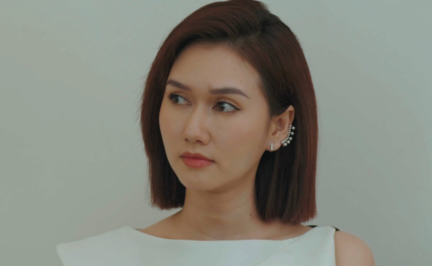 Hương Giang đang tham gia loạt phim Đừng Làm Mẹ Cáu Hương Giang đang tham gia loạt phim Đừng Làm Mẹ Cáu