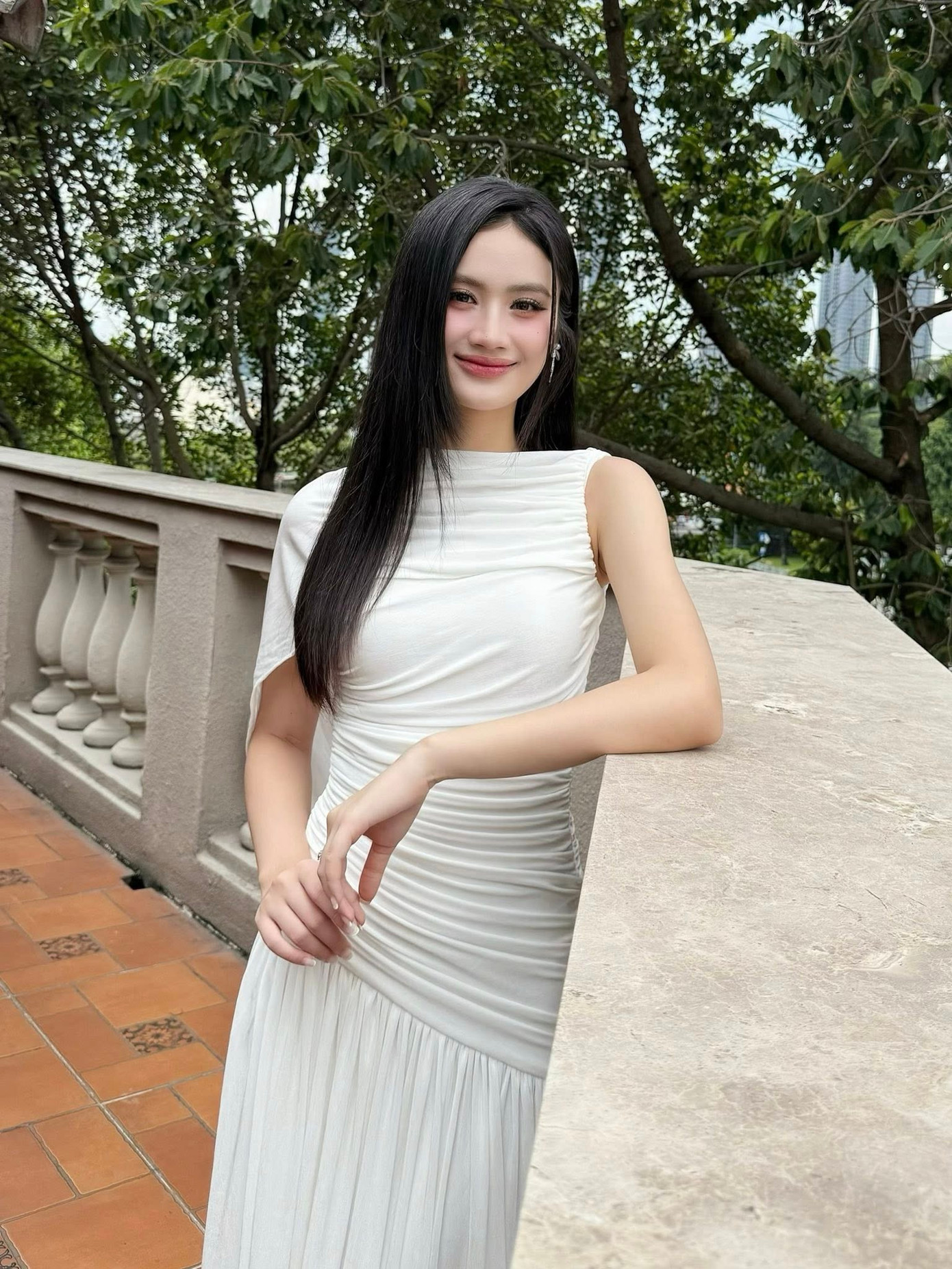 Ý Nhi cho biết sẽ quay lại Úc học tiếp vào tháng 8. Ý Nhi cho biết sẽ quay lại Úc học tiếp vào tháng 8.