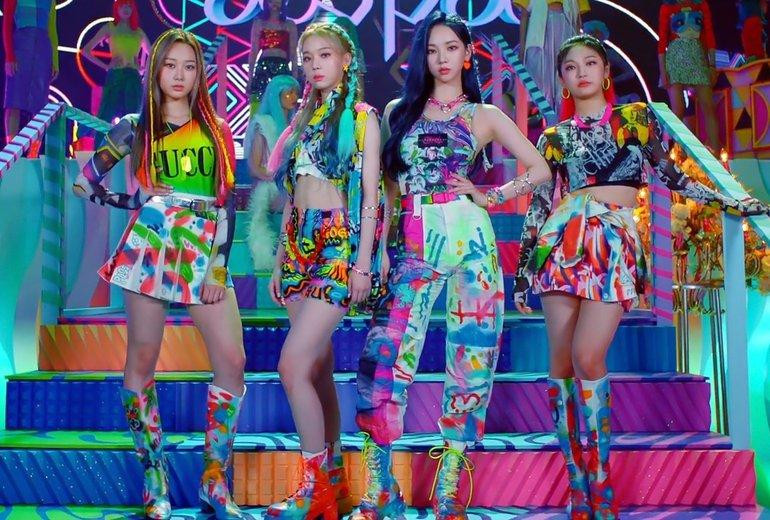 aespa từng được khen nhiều về style ăn mặc.