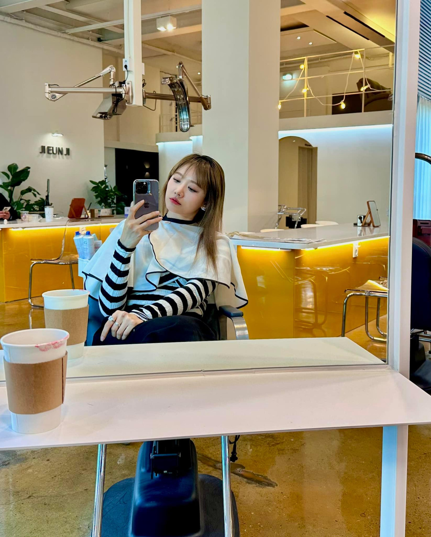 Hari Won đã về Việt Nam và dập tắt tin đồn hôn nhân trục trặc.