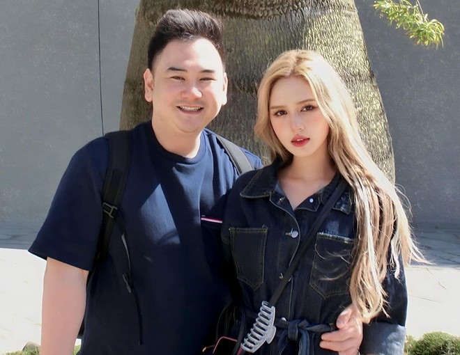 Gia đình Xoài Non - Xemesis đang vướng nghi vấn trục trặc tình cảm. Gia đình Xoài Non - Xemesis đang vướng nghi vấn trục trặc tình cảm.