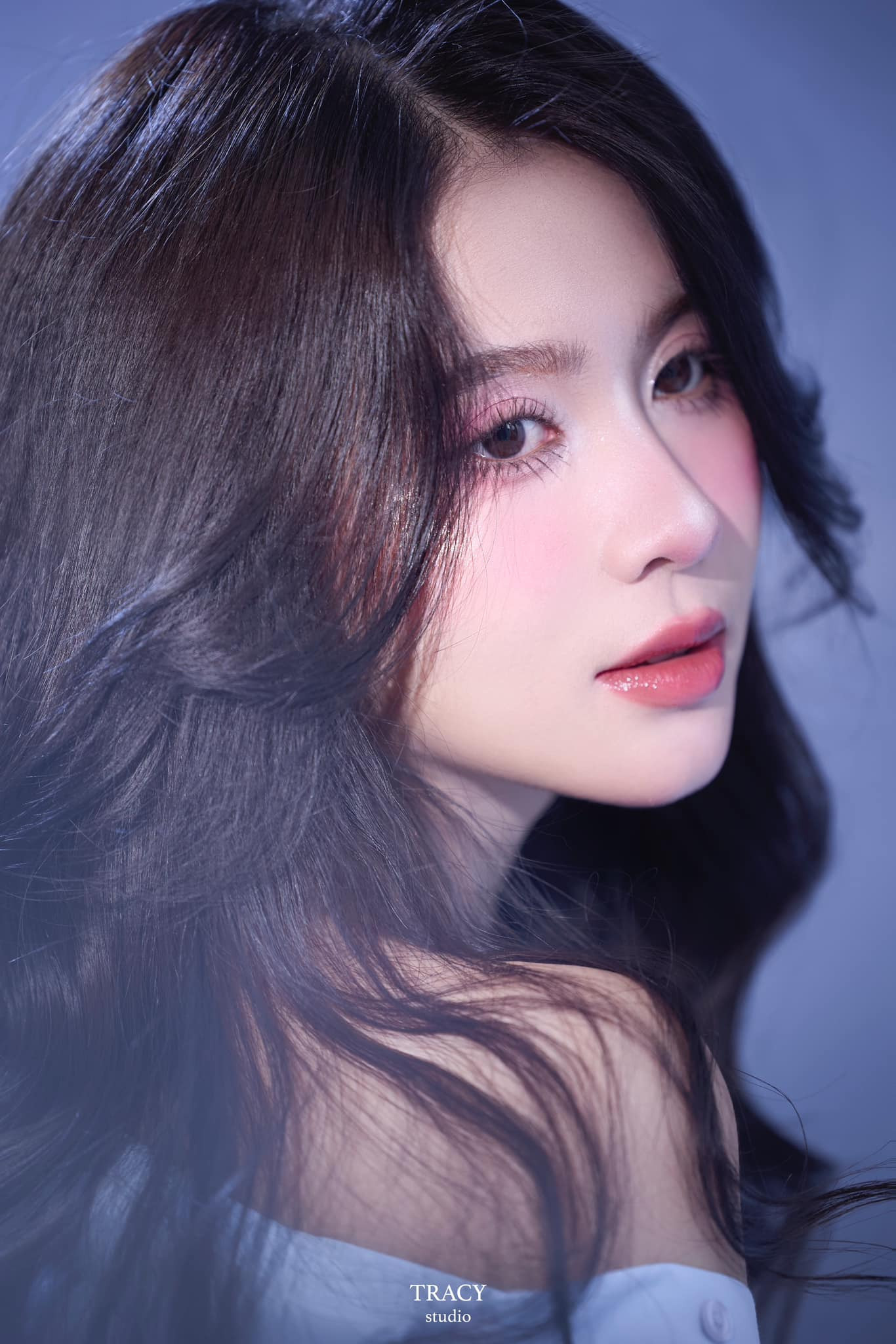 Diễn viên Quỳnh Trang sở hữu nụ cười tỏa nắng. Diễn viên Quỳnh Trang sở hữu nụ cười tỏa nắng.