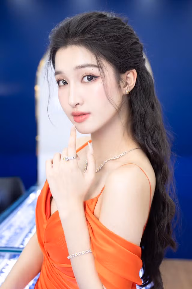 Hãy chờ xem Phương Nhi sẽ kịp thời thay đổi như thế nào khi bước vào cuộc thi.