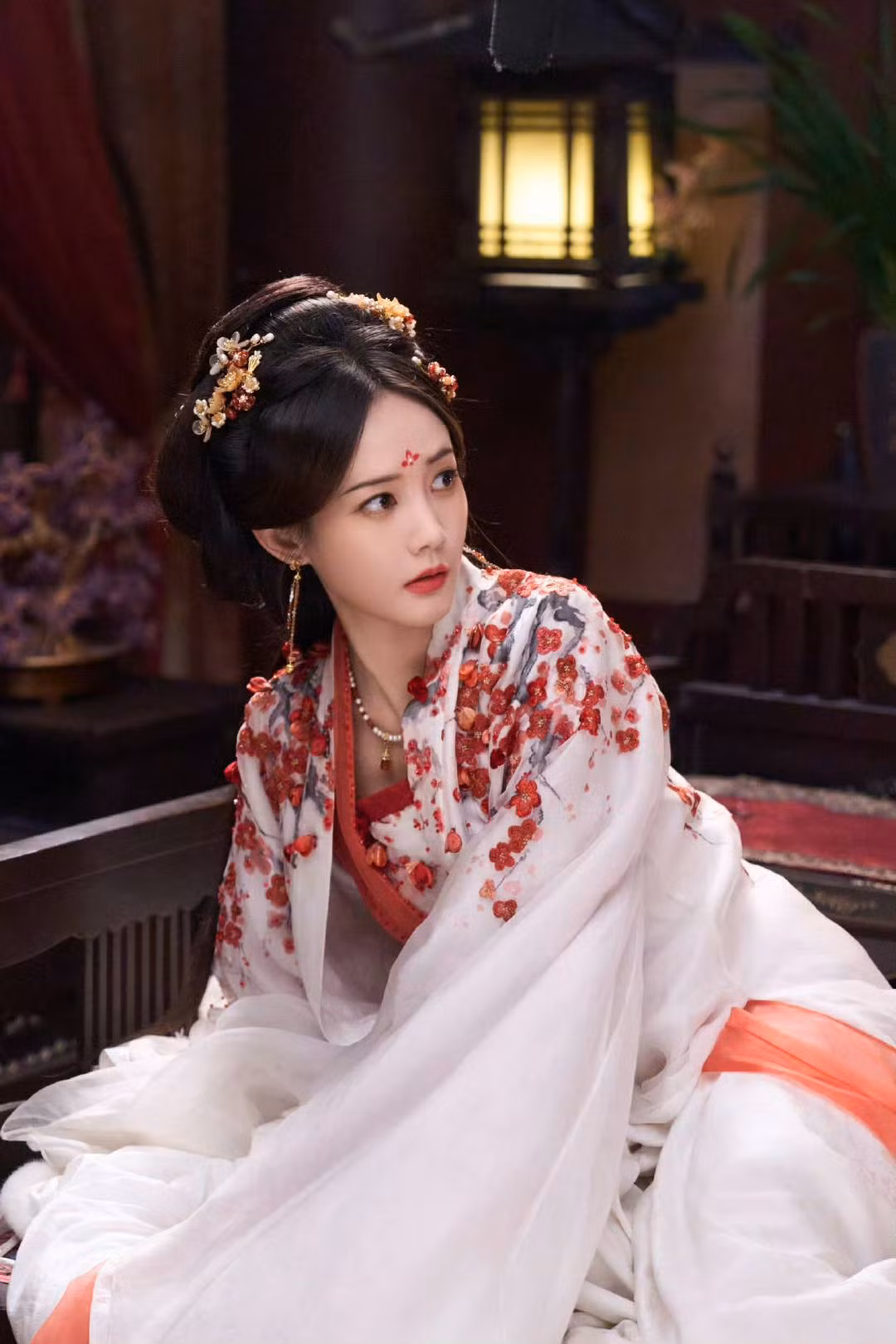 Cô còn ít đất diễn hơn cả nam phụ.
